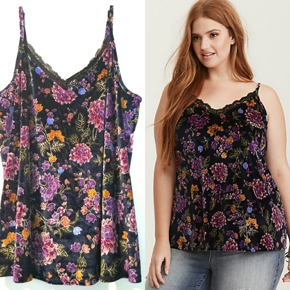 torrid Tops - Torrid Navy Floral Lace Trim Cami NWOT NEW